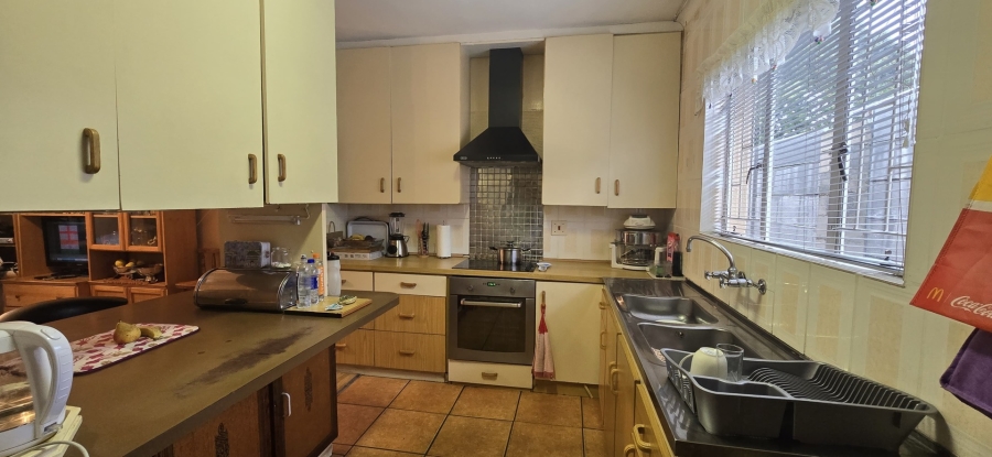 3 Bedroom Property for Sale in Bernadino Heights Western Cape